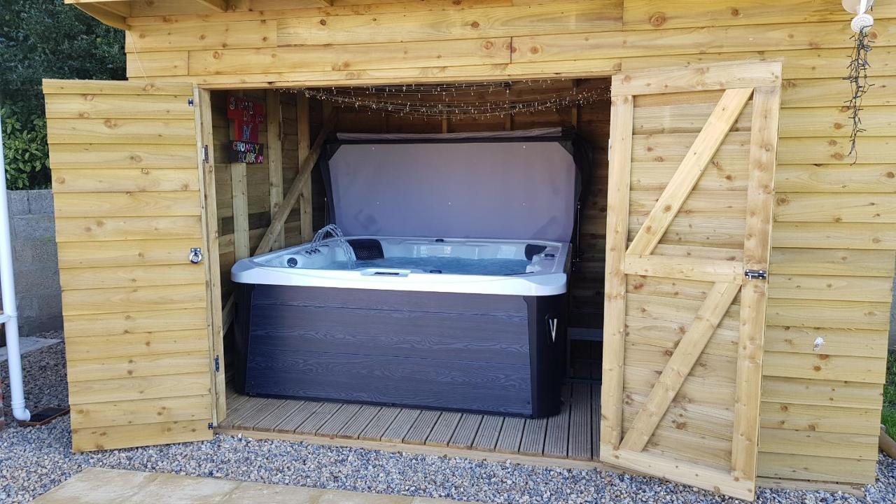 Hot Tub Pet Friendly Luxury Cosy Cottage, Near Withernsea And Patrington Welwick Екстериор снимка