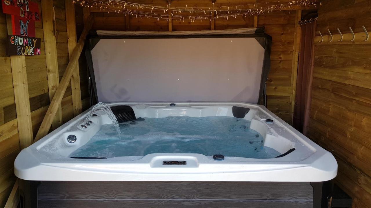 Hot Tub Pet Friendly Luxury Cosy Cottage, Near Withernsea And Patrington Welwick Екстериор снимка