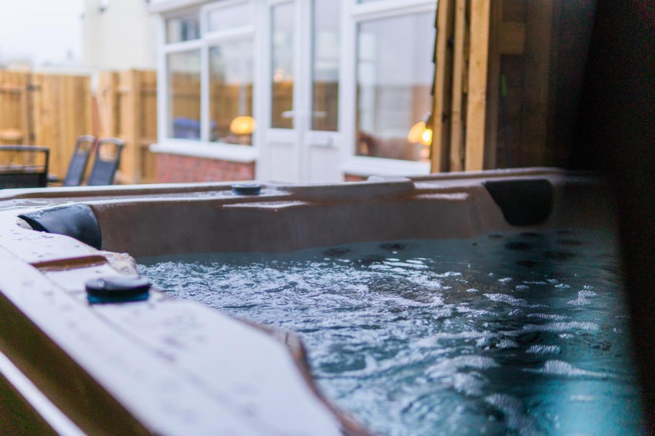 Hot Tub Pet Friendly Luxury Cosy Cottage, Near Withernsea And Patrington Welwick Екстериор снимка
