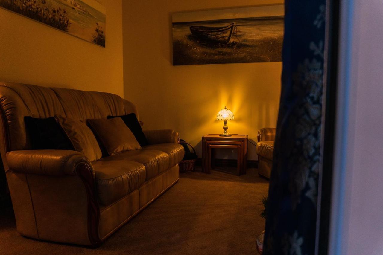 Hot Tub Pet Friendly Luxury Cosy Cottage, Near Withernsea And Patrington Welwick Екстериор снимка